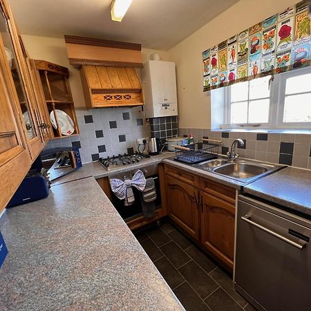 Hunston Mill Self Catering Dog Stay For Free 奇切斯特 外观 照片