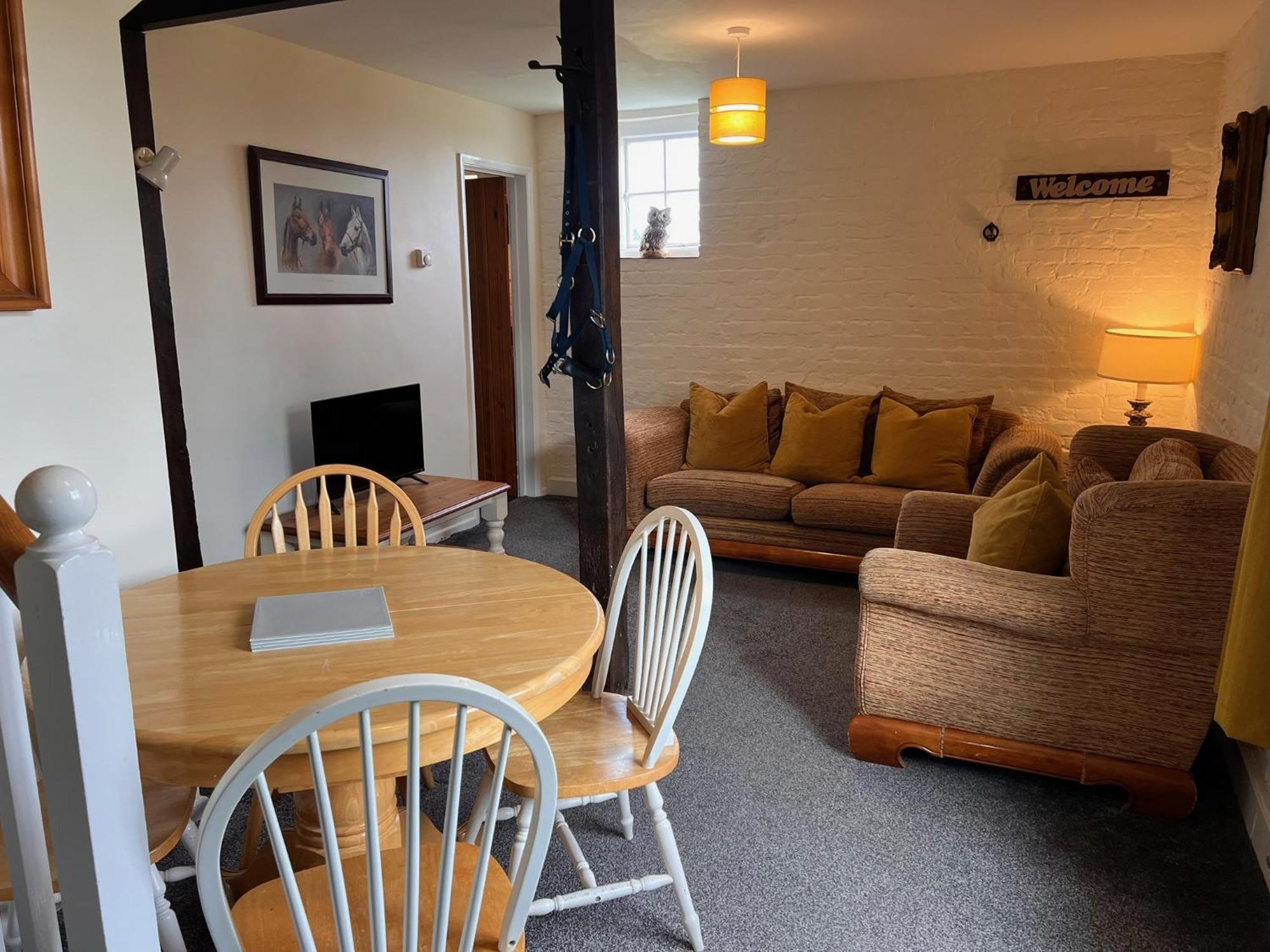 Hunston Mill Self Catering Dog Stay For Free 奇切斯特 外观 照片
