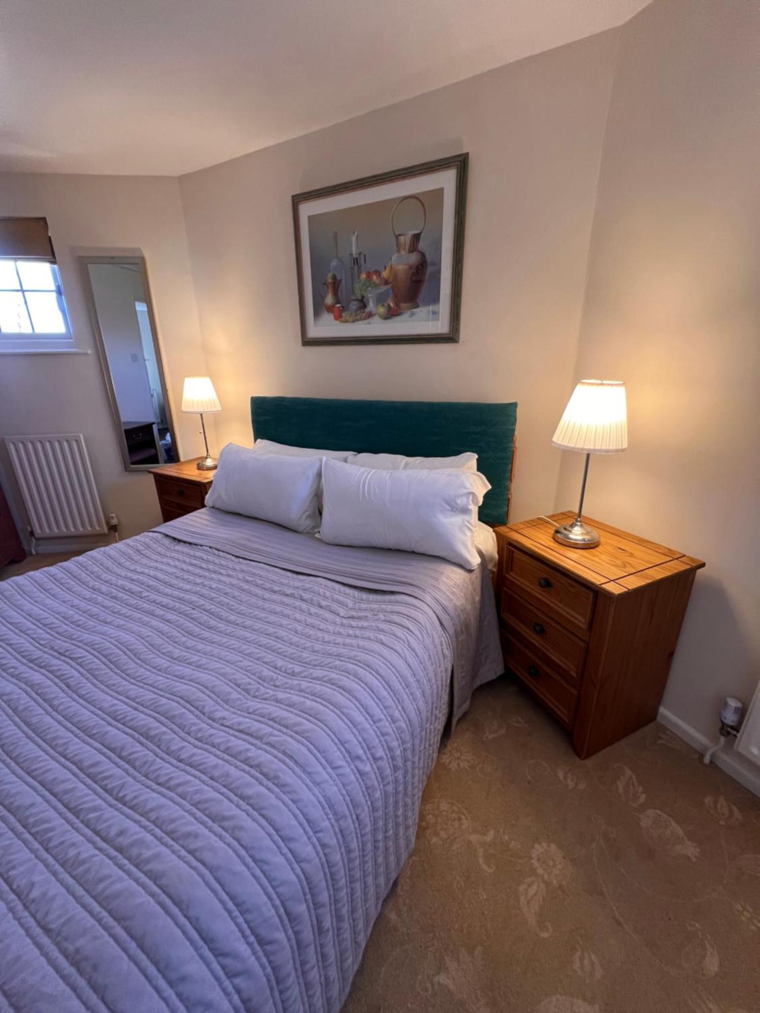 Hunston Mill Self Catering Dog Stay For Free 奇切斯特 外观 照片